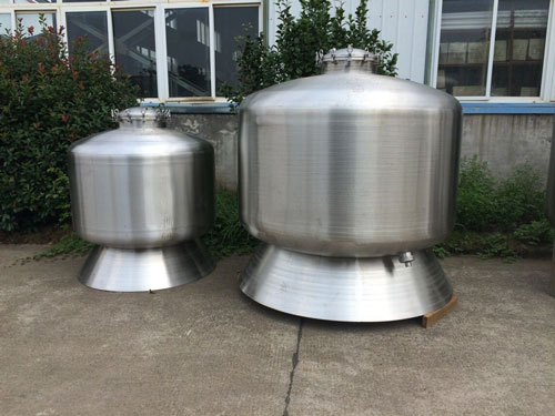 如何選擇游泳池水處理設(shè)備？